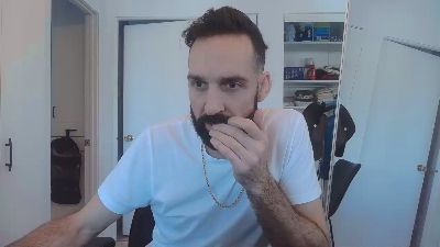 Tes0r0James live from Canada