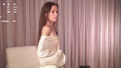 TomekaKlann live from Netherlands