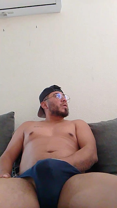 Tomysantiago190 live from Mexico