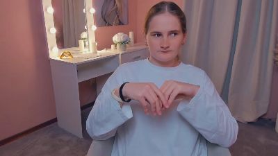 ToshikoBarbier live from United States