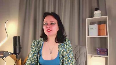 TracyLilith live from United States