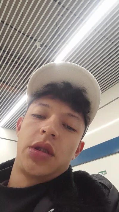 Tupapalarga live from Spain