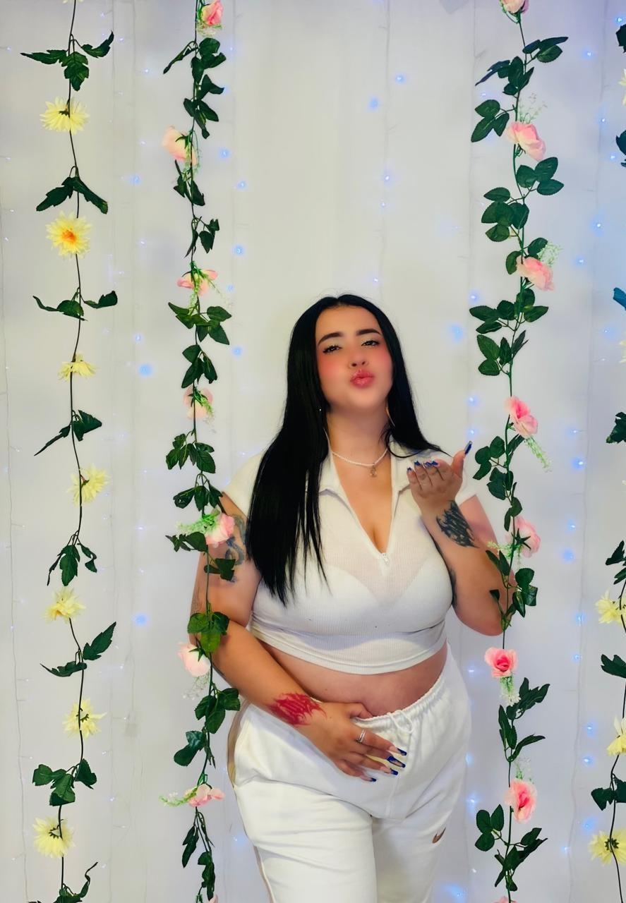 Victoria_Rossy live from Colombia