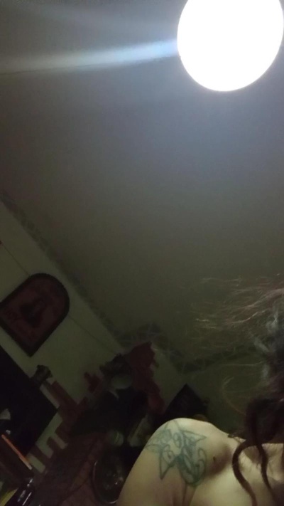 Viktoriavenom live from Italy