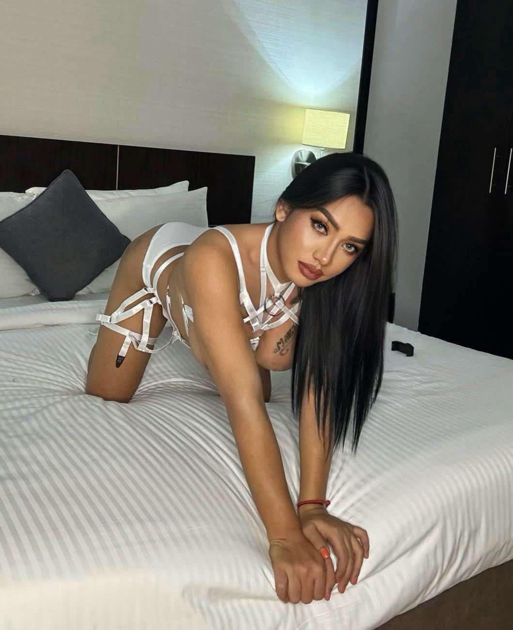 VillarealCasey live from Philippines