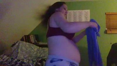 Wanderwoman89 live from United States