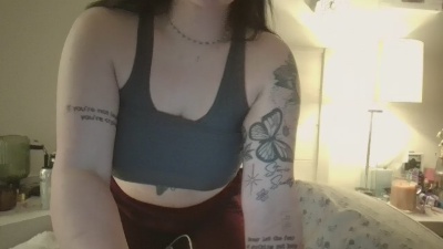 Yesbaby2828 live from United States