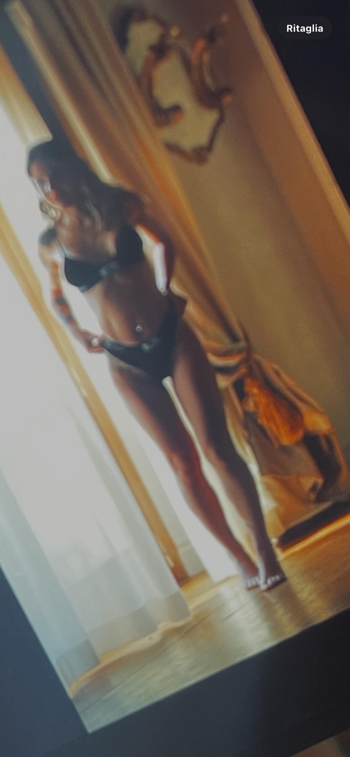 YourBratz9 live from Italy