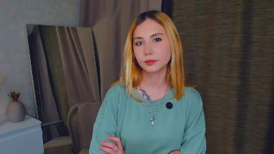 ZelmaAuck live from Serbia