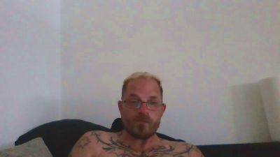 Zippi38 live from Germany