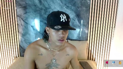 _Drake01 live from Colombia