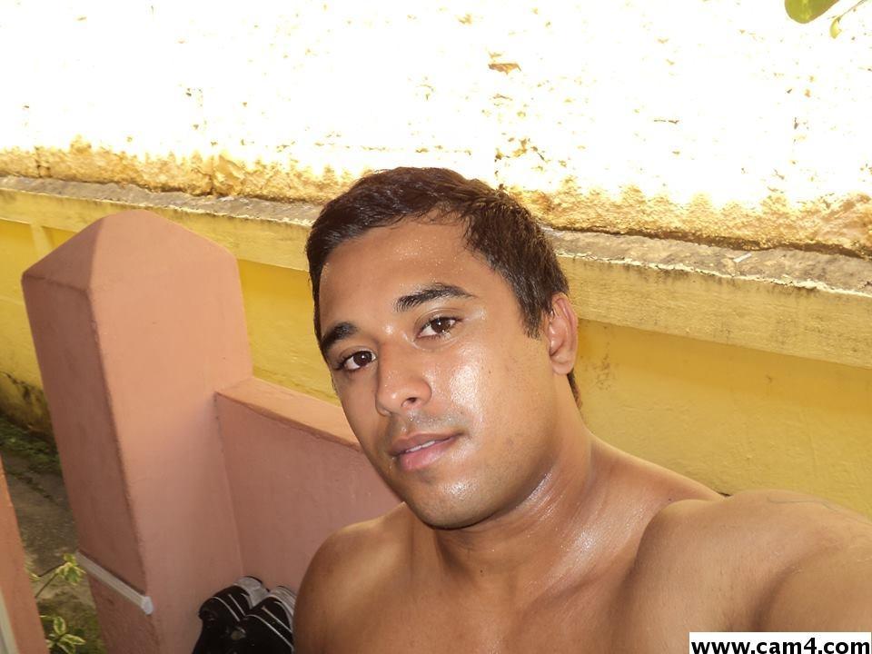 alanbrito4 live from Brazil