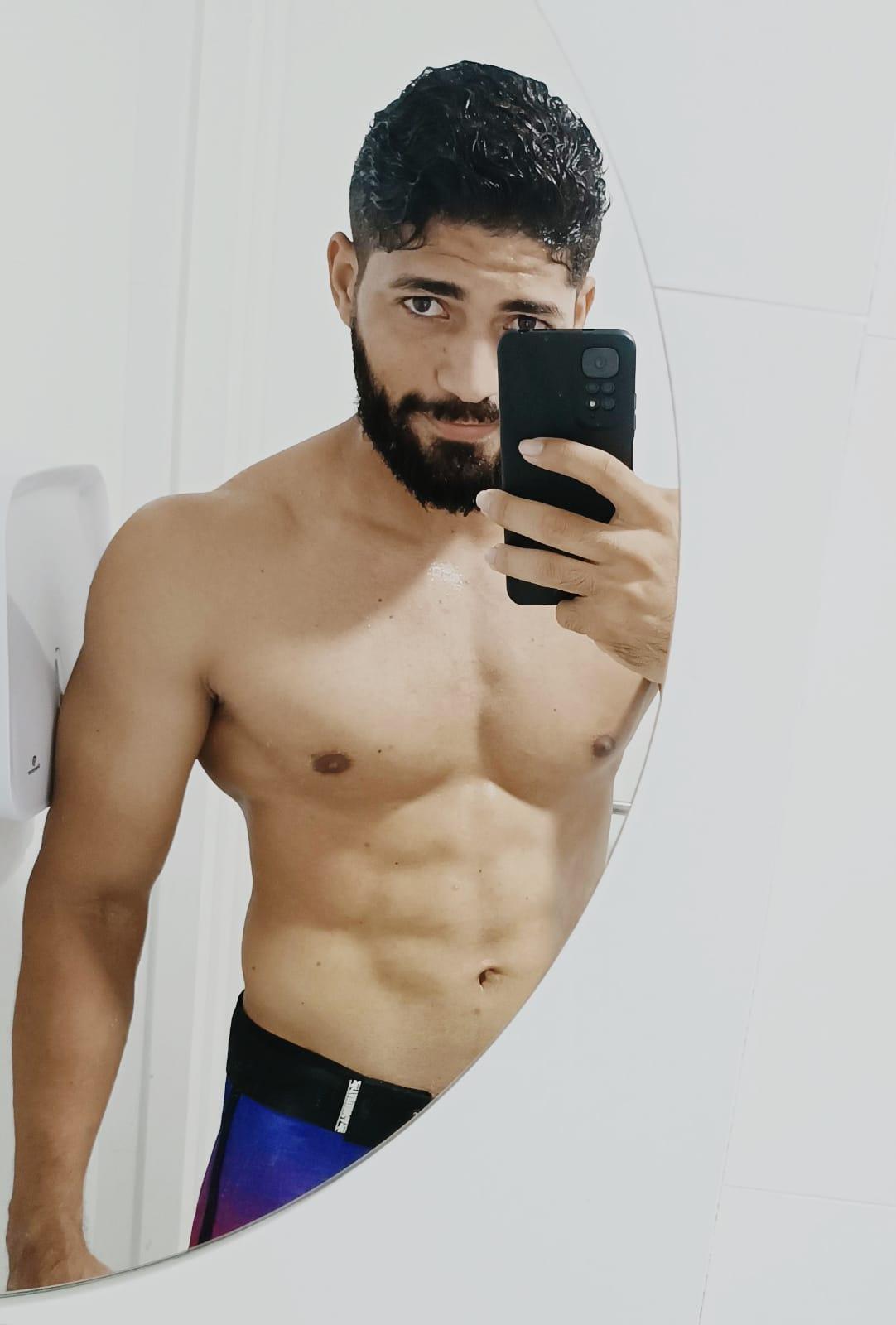 alarcon221 live from Brazil