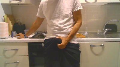 albealbe37 live from Italy