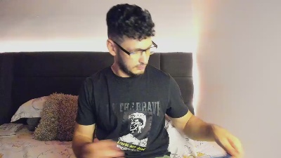 alejandro2x live from Colombia