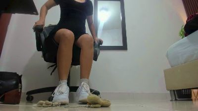 alma_fenix live from United States