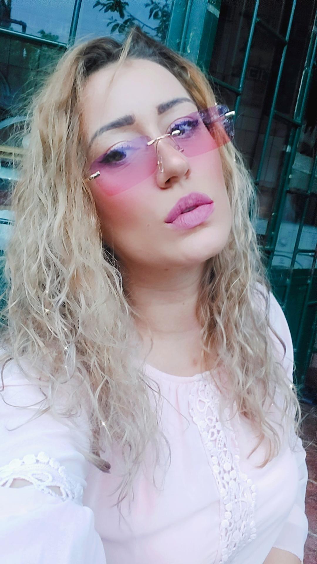 anabel39 live from Germany