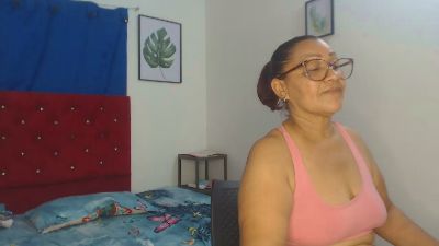 anaiss_luxury live from Colombia