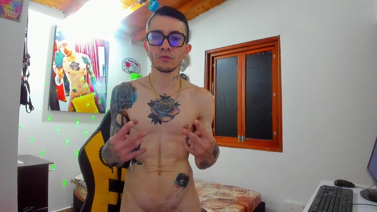 andresnasty live from Colombia