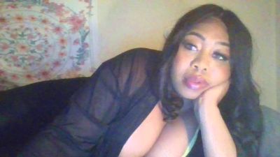 angeliquebelcal live from Canada