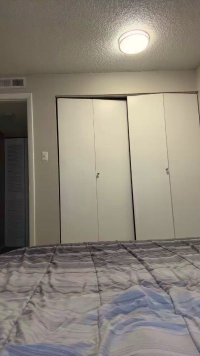 anye3mmm_xxx live from United States