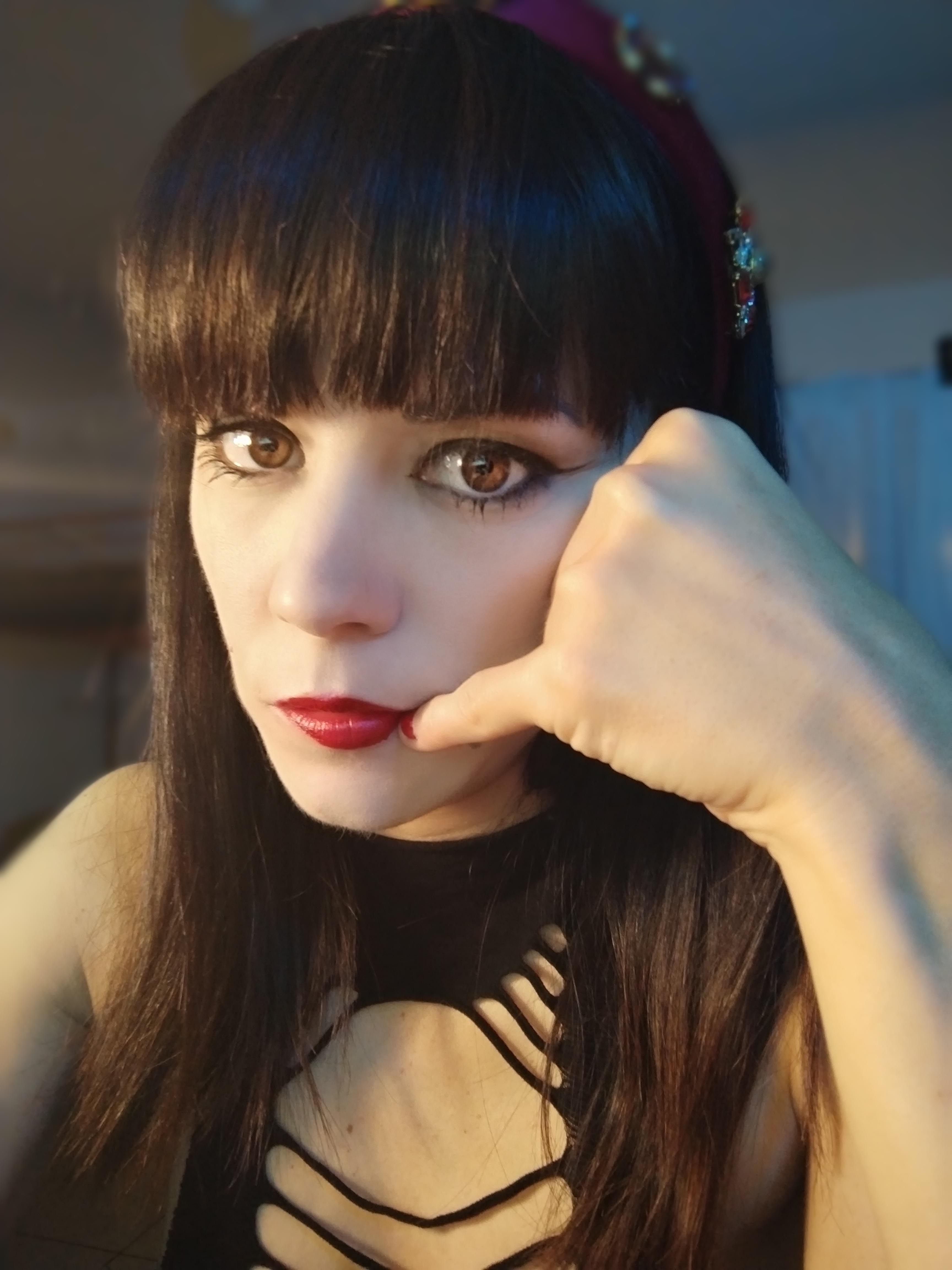 babygirl1989xxx live from France