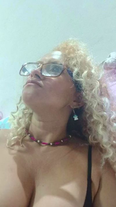 barby94 live from Brazil