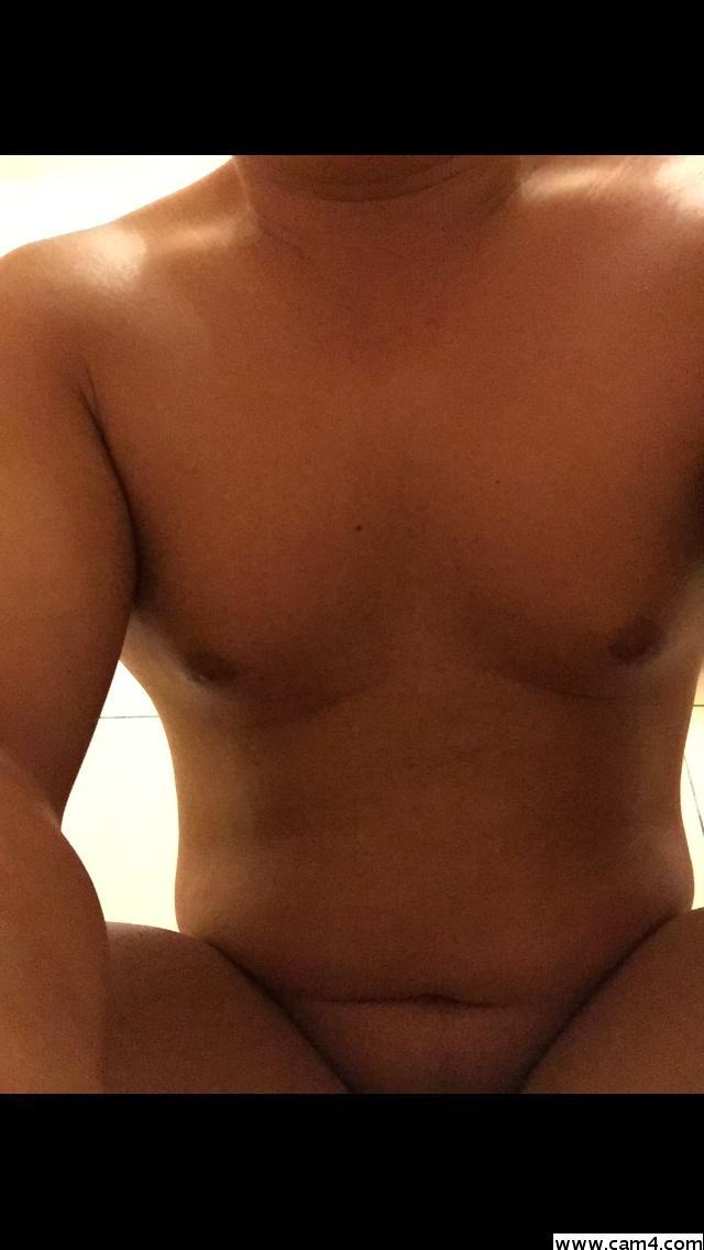 bear_777 live from Taiwan