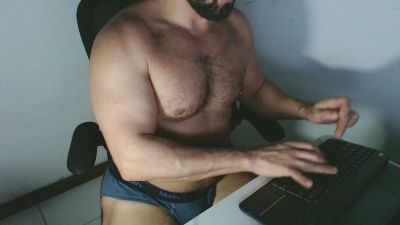 beard_man_sexy live from Brazil