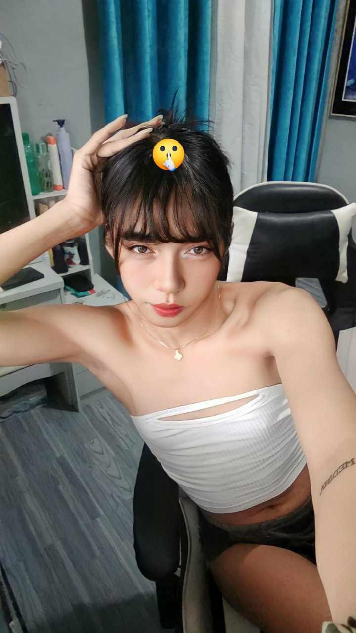 beatrixs live from Philippines