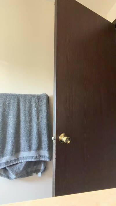 bigcockcrai live from United States