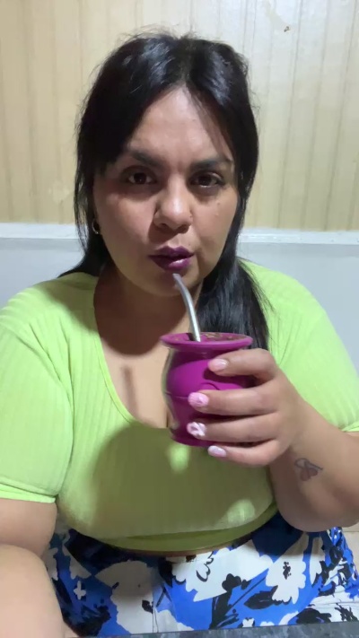 bonitachica78 live from Argentina