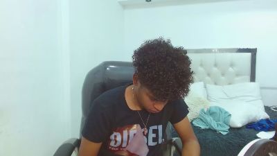 boylittle19cmm live from Colombia