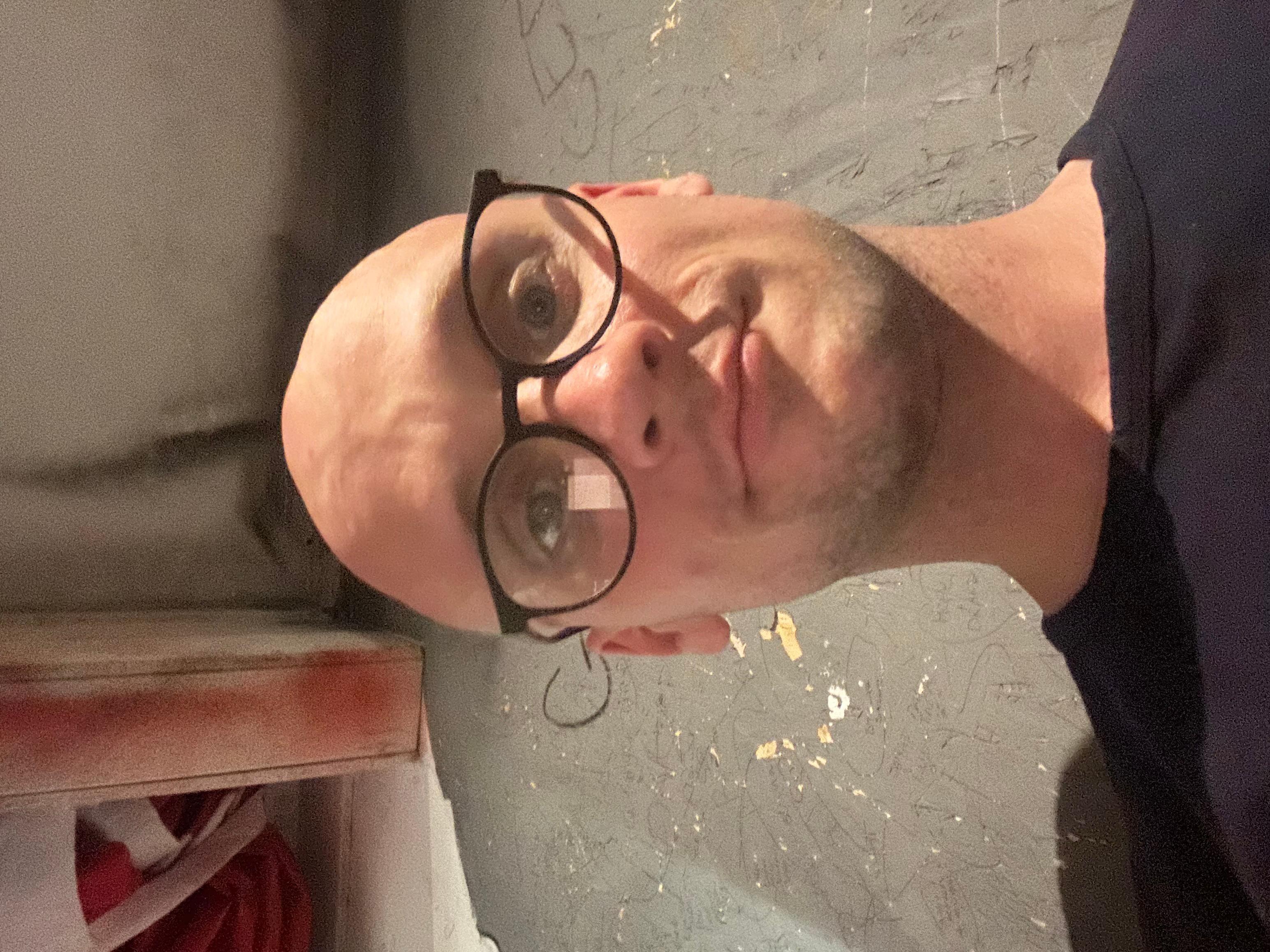 britishcock22 live from United Kingdom