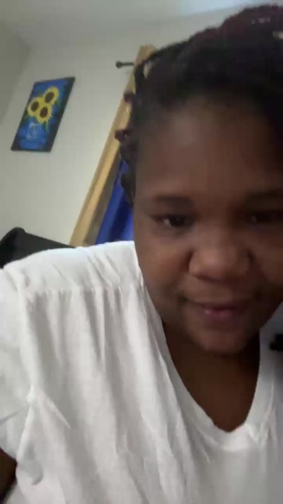 ceonaybae live from United States