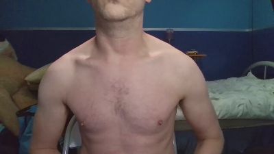 chris_crossx live from United Kingdom