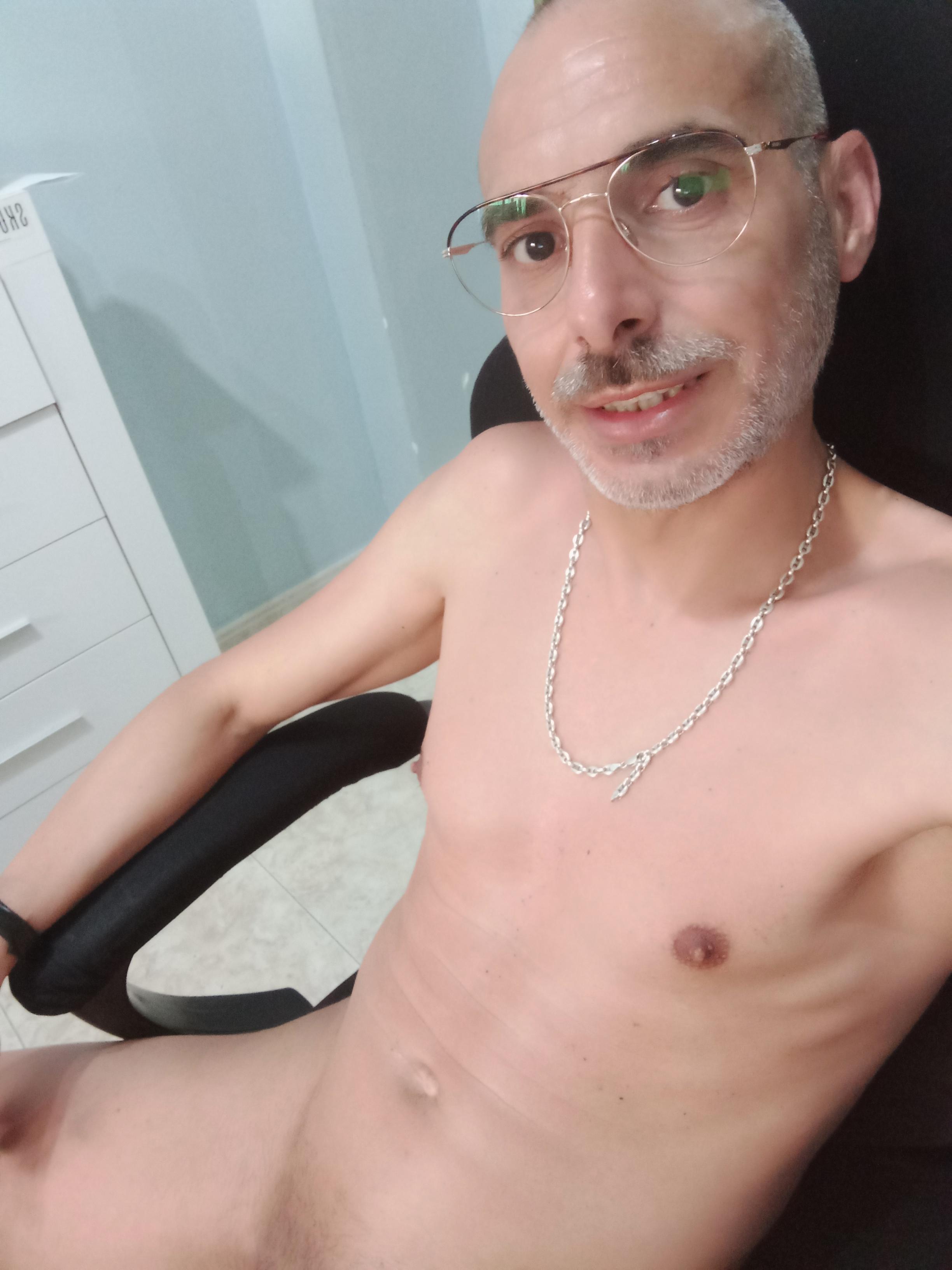 chuso_hot live from Spain