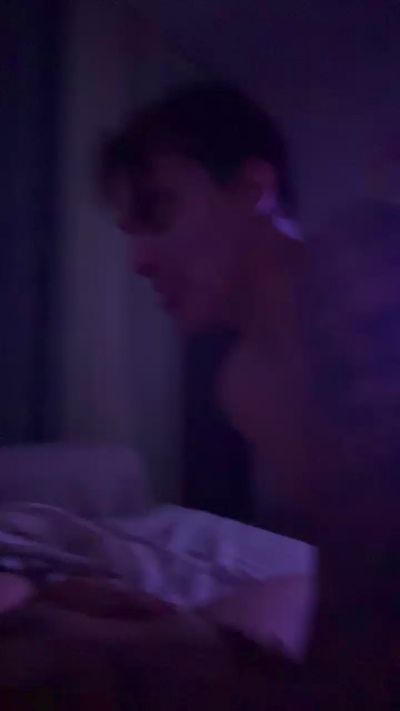 colombianashot live from Spain