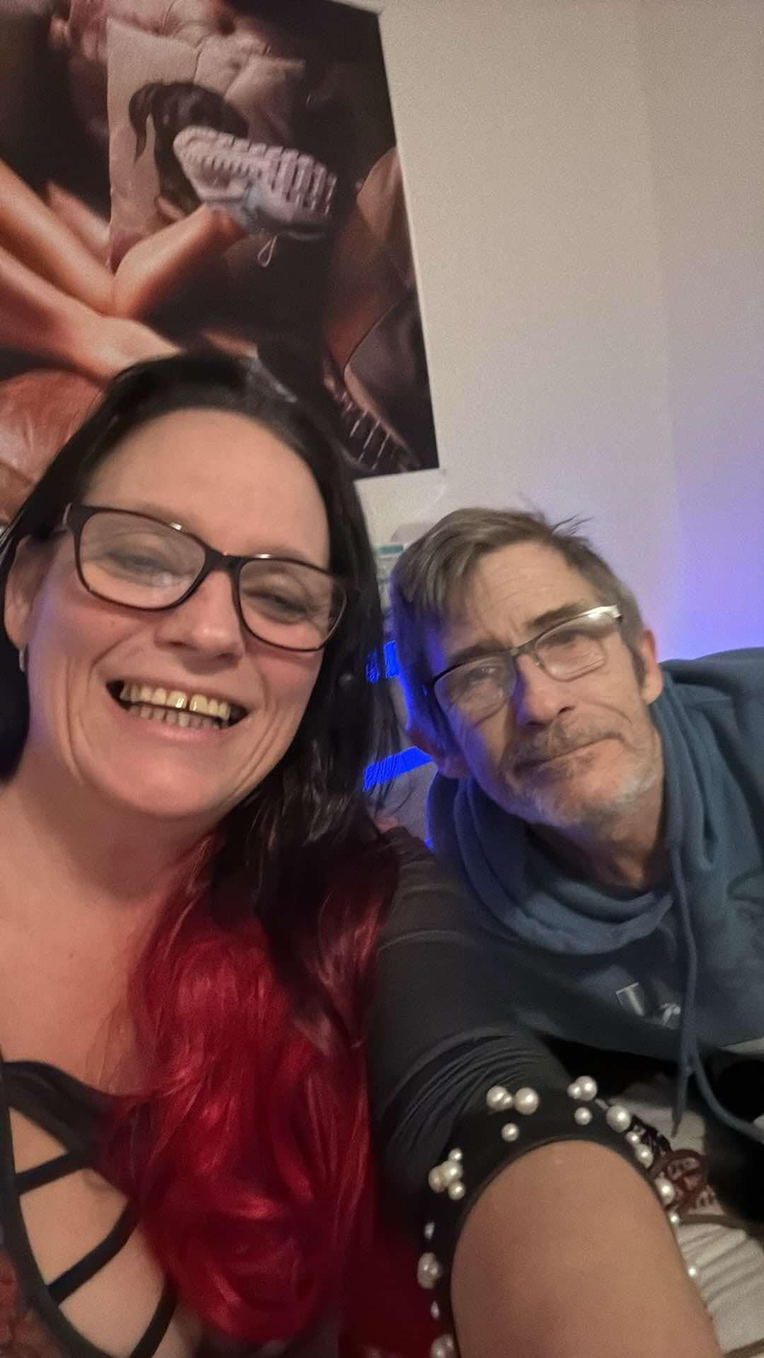 dan56_hot live from Canada