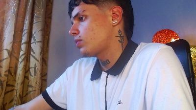 declantfox live from Colombia