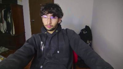 dereck_dickson live from Colombia
