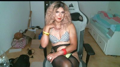 dilaraloves live from Germany