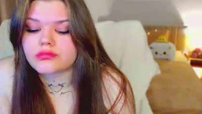 elle_one live from United States