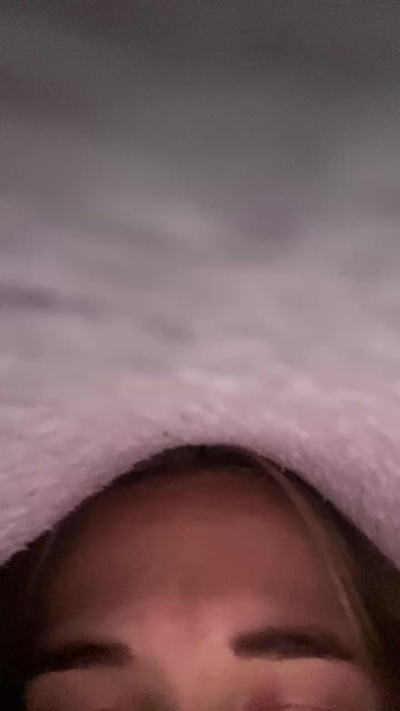 elliefantacyjjq live from United Kingdom