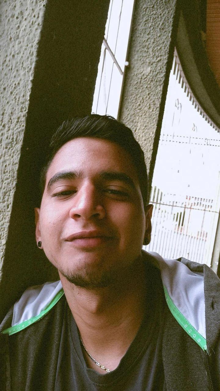 elpepe87 live from Venezuela