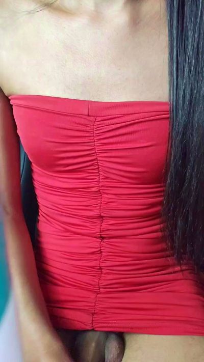 eu_anajulia live from Brazil