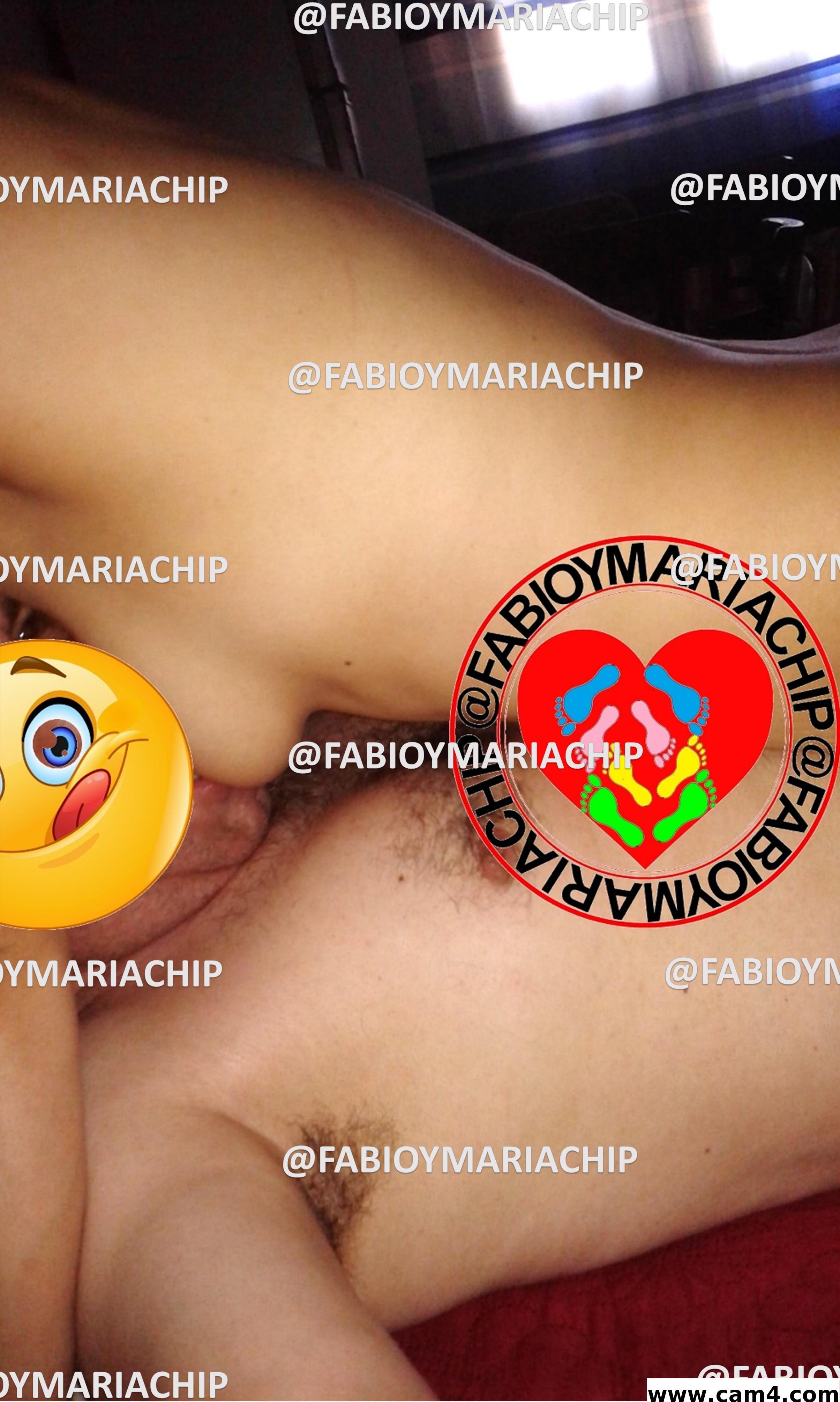 fabioymariachip live from Colombia