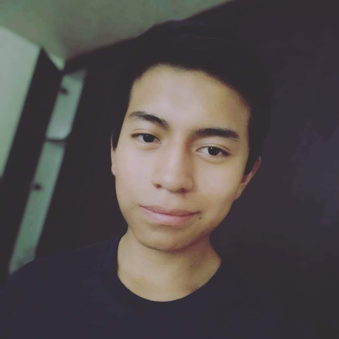 fernandoaltami5 live from Ecuador