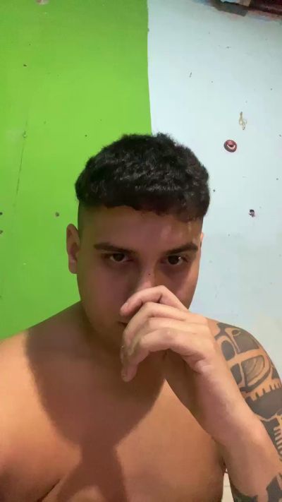 floressss420 live from Argentina