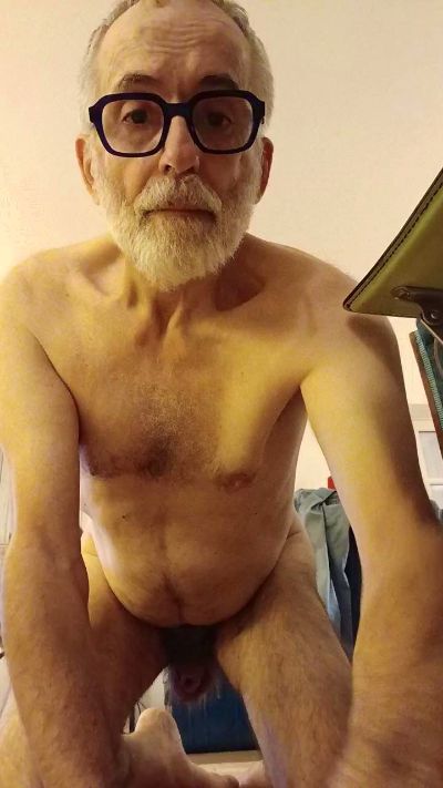 francois24100 live from France